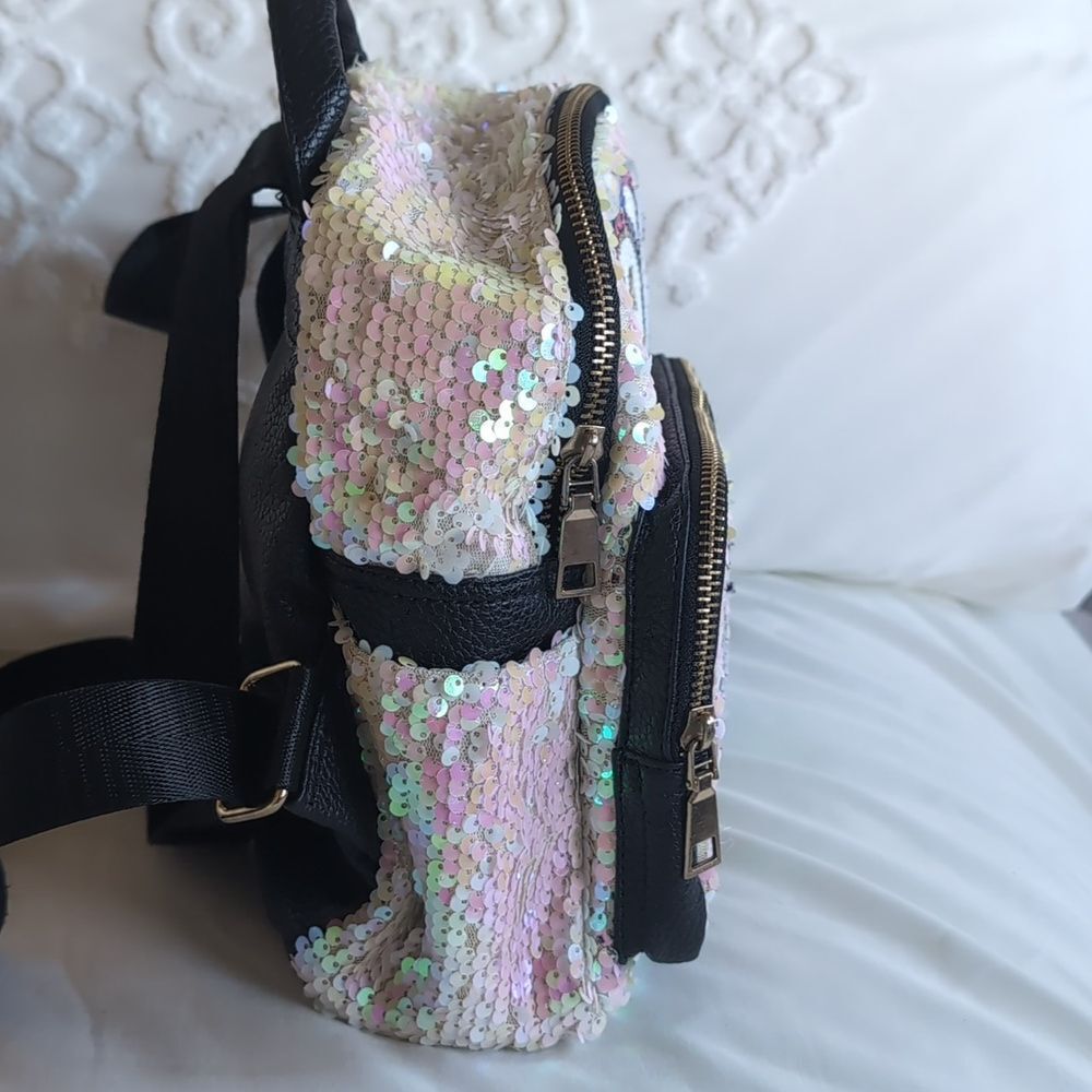 Hello Kitty Small Pink Sequin Backpack 🩷 - Picture 5 of 14